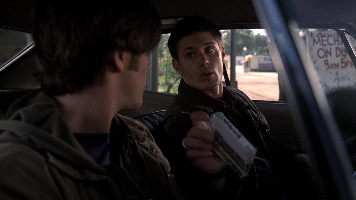 THINKERDEAN's tweet image. 17 years ago, sam and dean were in California, hunting the woman in white, nov 1st, 2005 😭