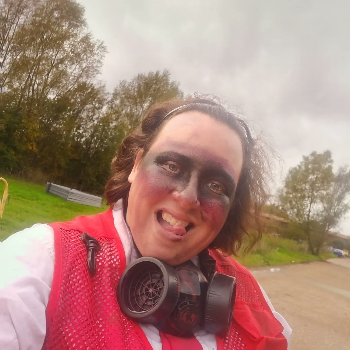 sheenahactor's tweet photo. I've been quite on here due to being very busy and having the privilege of being cast with amazing team over October! Fright nights has been amazing and here are some of my favourite photos. 👻
However It's time for a complete 360 for my next contract at Lapland UK! 🎄 https://t.co/p0t5SFmf3o