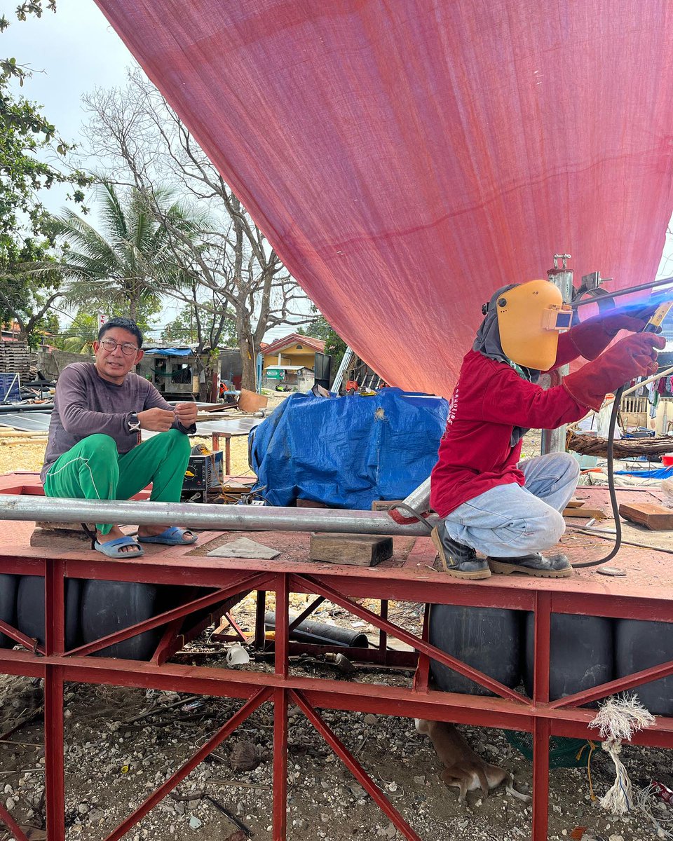 Rosal &amp; Jayme have been working together since '93. Masters of fabrication, they are the backbone of our operations in PHL, building everything from customized tools to our #MarinePermaculture platforms

Their great work on our 1,000m² MP platform will soon be put to the test!