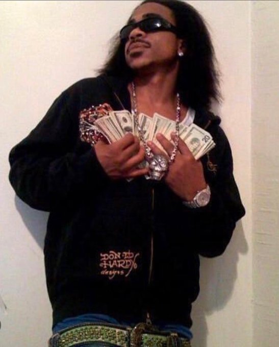 Niggas in my Dm&rsquo;s wantin Sauce Ion write Back, If I get fucc&rsquo;d up just know ima get right back 🌊 https://t<a href="/tag/happyslattday"class="tags"><span>#happyslattday</span></a>