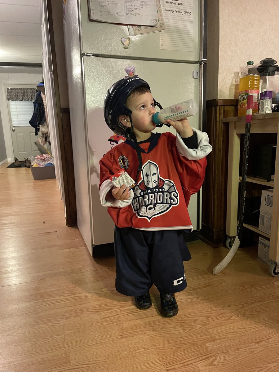 equip_mgr_Ducky's tweet photo. May have just found your first invite to Training Camp 2036-37 @Nickparrone 

Halloween 2022 🎃 
@StratWarriors https://t.co/6P3s4nSicH