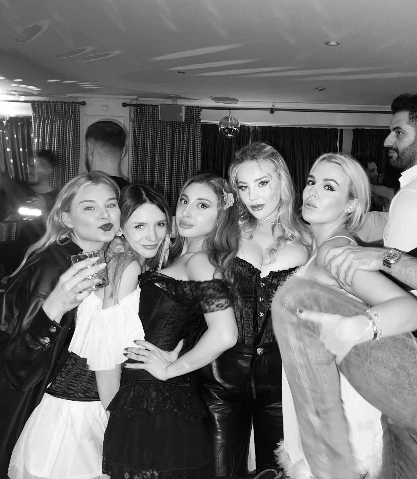 TW Pornstars - Beth Lily. Twitter. 2:57 PM - 1 Nov 2022