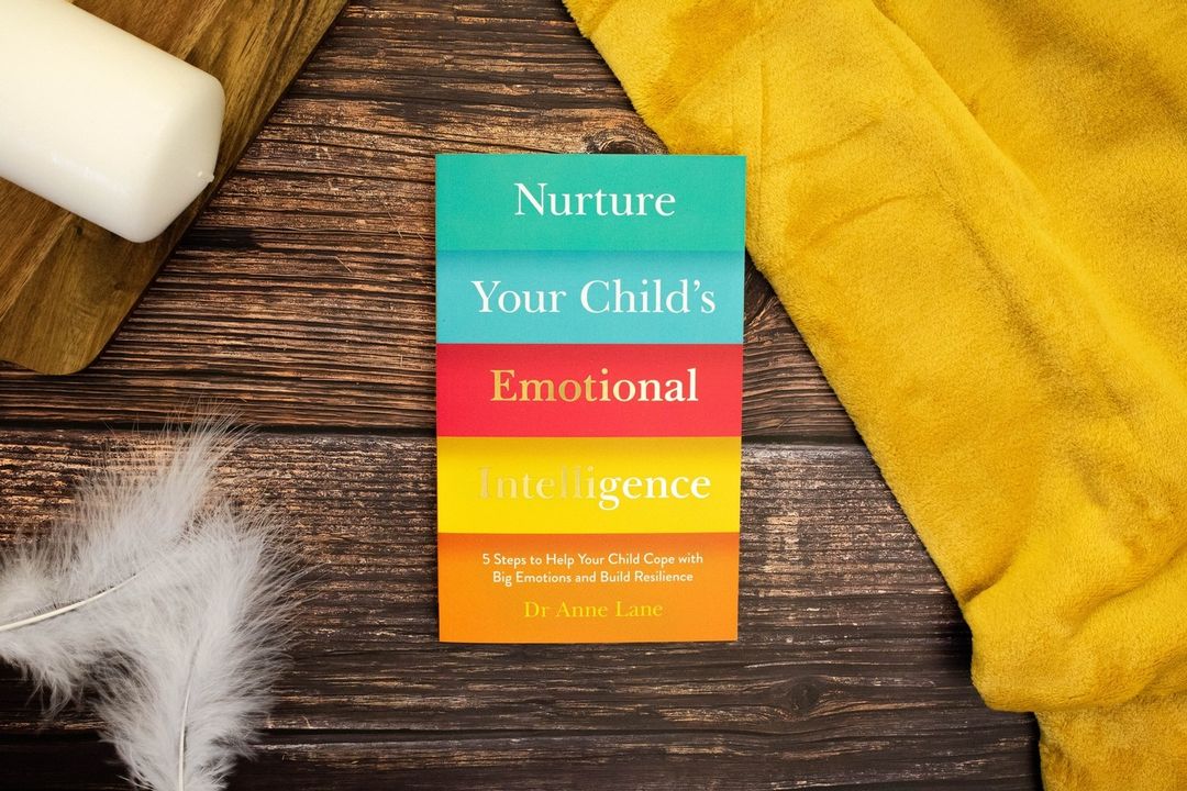 LauraCole______'s tweet photo. Nurturing Your Child's Emotional Intelligence - a hugely helpful book by clinical psychologist and family therapist Dr Anne Lane to help children connect, name and understand big emotions https://t.co/kb2P7DxY3W