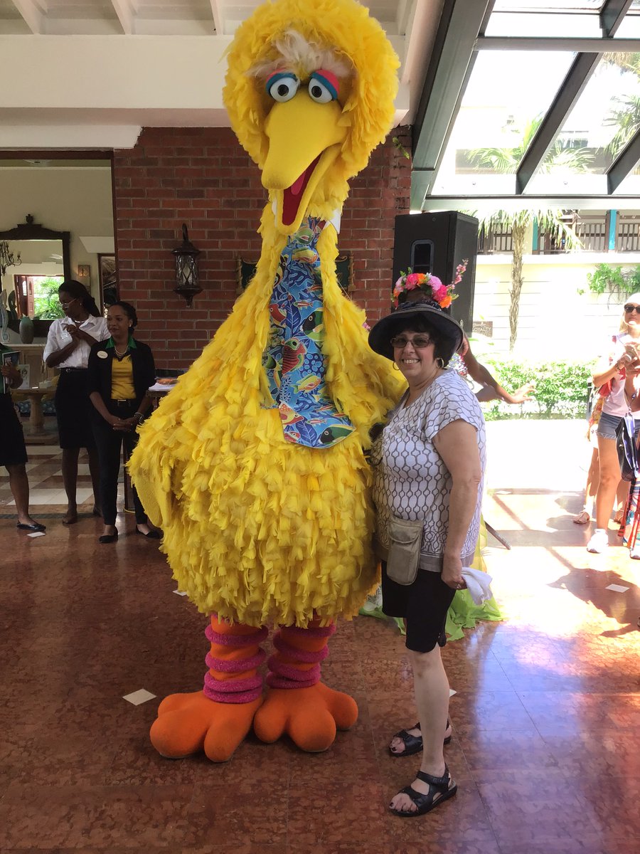 raphela's tweet photo. I always say, 'life should be fun'. My day at Beaches resort in Jamaica was just that. https://t.co/O2ghctNpbH