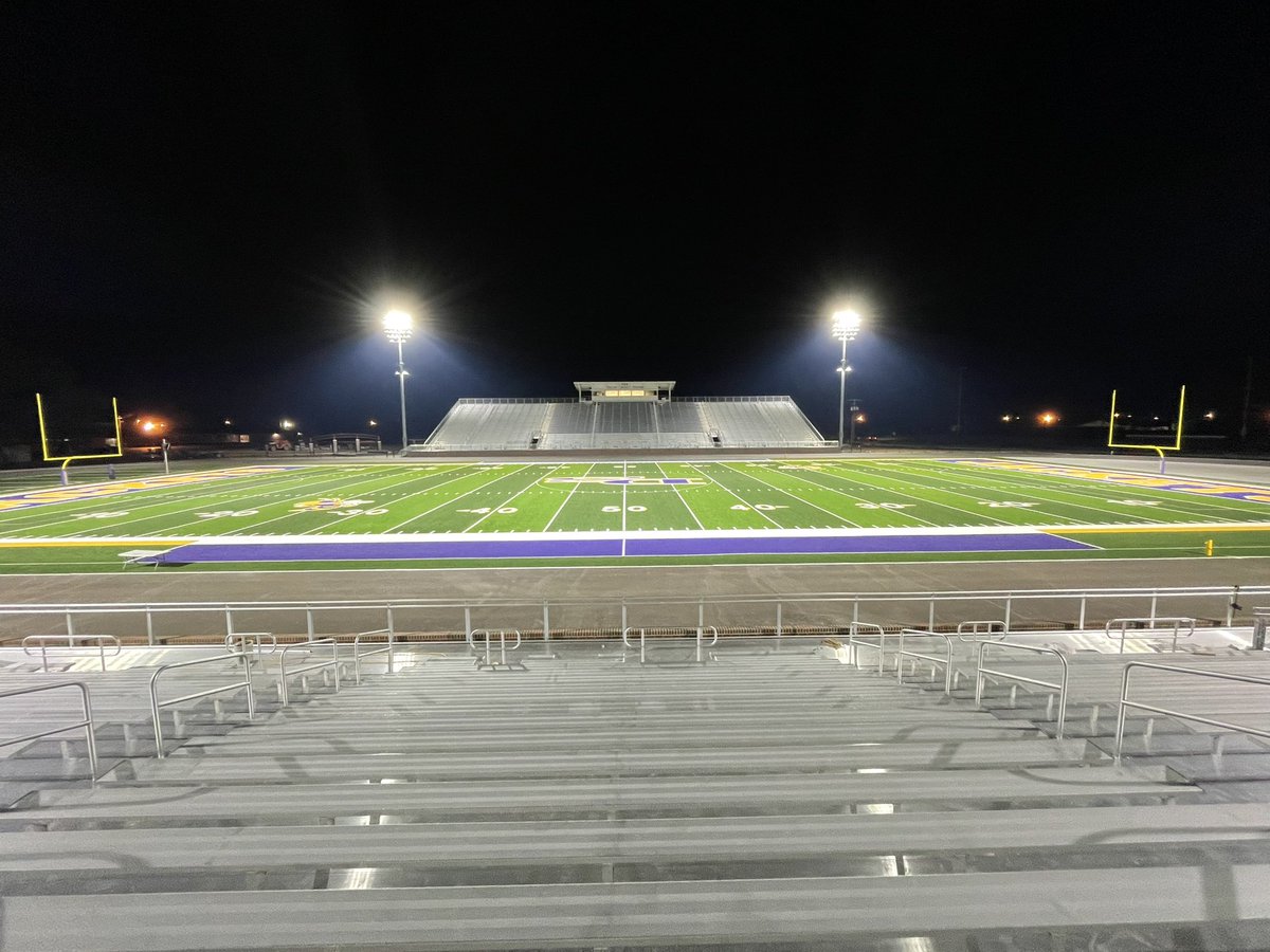 This Friday night your Denham Springs Yellow Jackets will be playing AT HOME for the first time this season in OUR BRAND NEW STADIUM! 

Spread the word to be in attendance as we take on the Walker Wildcats in the home opener. Kickoff is at 7pm!

#W1NasONE