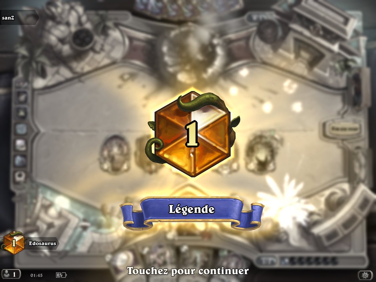 Edomiyu's tweet photo. After a top4 finish on Asia with kingsbane, I let my weapon rest, and got an early top1 on US with miracle rogue. 

My list is basically Saxchoifan’s list, but I replaced the arcane giants by stenographers. It’s the one I feel the most comfortable with. https://t.co/CSof0bl5n0