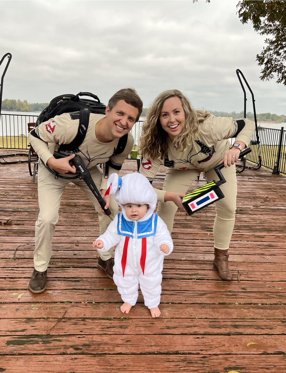 LLFreight's tweet image. Our L&amp;amp;L employees getting into the spirit of Halloween with a little Hocus Pocus and Ghostbusters.