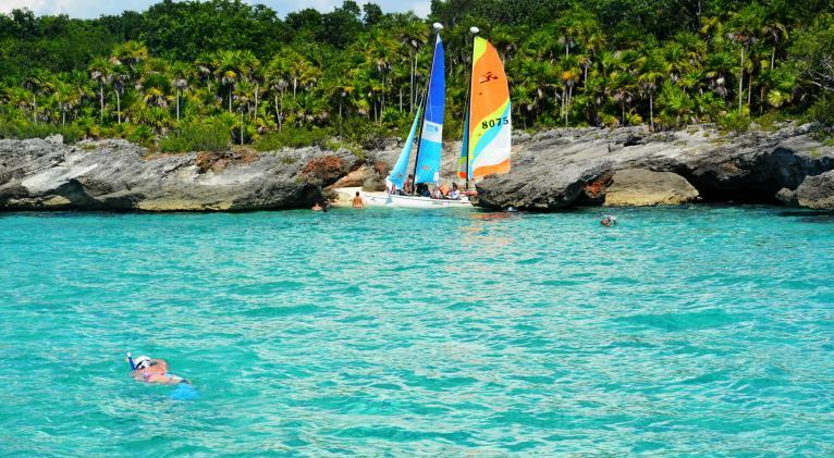 ConsulcubaUK's tweet photo. Punta Francés National Marine Park located in the Isle of Youth, is qualified by experts as a jewel in the national system of protected areas in #Cuba. This is a perfect spot for nature tourism and environmental understanding. #CubaÚnica #DestinationCuba #TravelToCuba https://t.co/W5kVdhi2bL