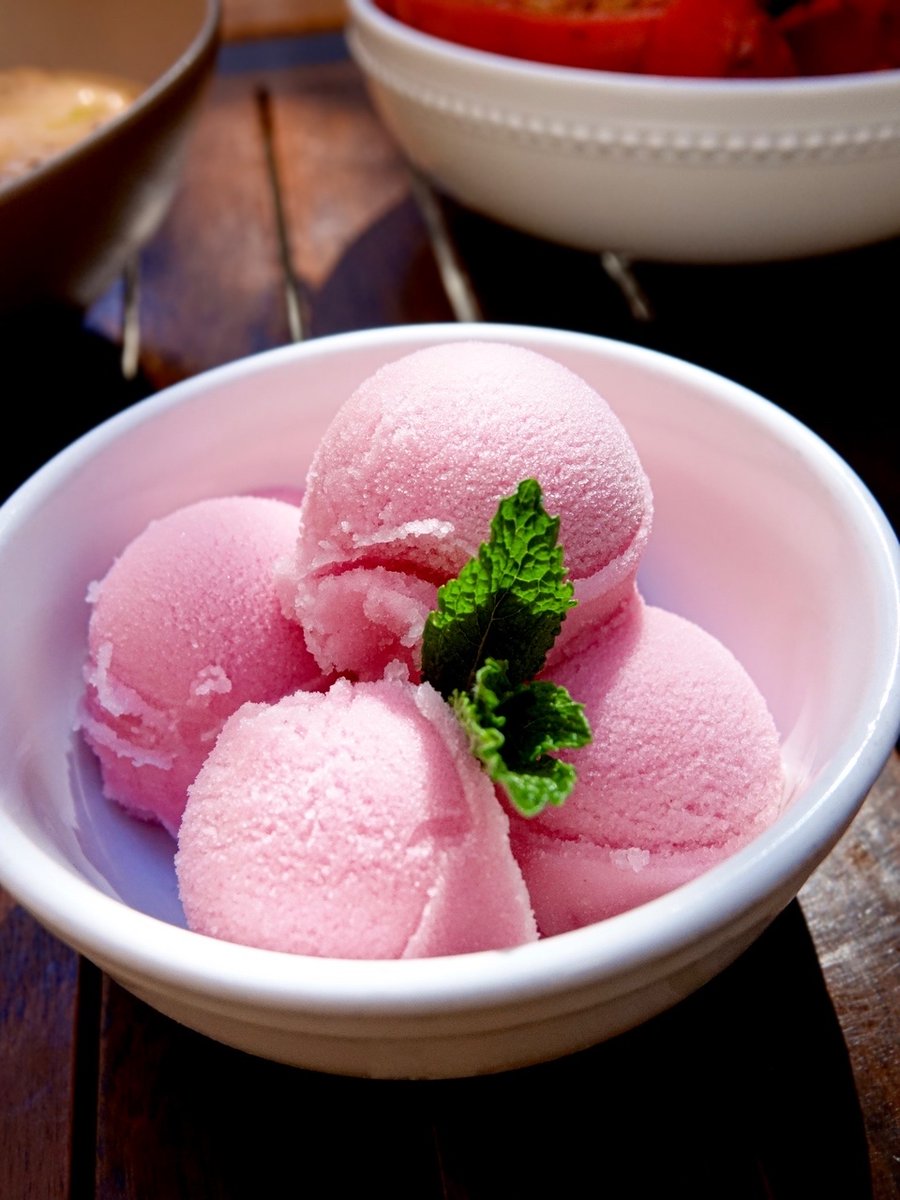 A vegan dream ✨ Nine unique vegan dishes are now featured on a 3-course Triangle Vegan Restaurant Week menu designed by our culinary artists. 

Available today through November 7. Select the link to view the complete menu and reserve your table! ➡️ linktr.ee/sittirestaurant