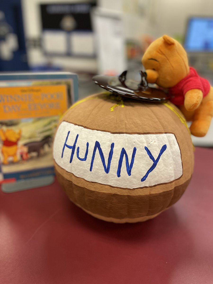 Miss Megan Mau tweet media