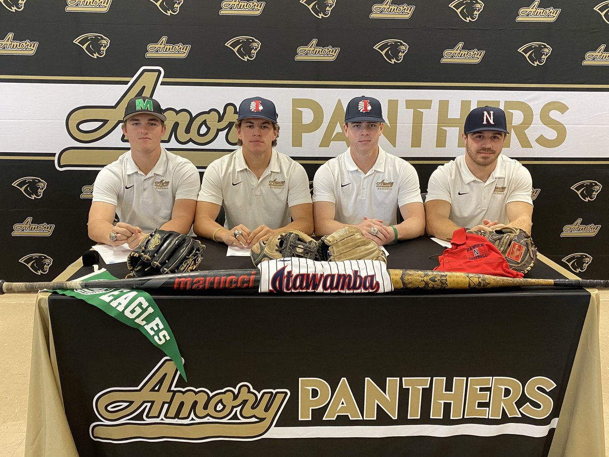 Very special day and group of guys!Congrats to these guys on furthering their academic and athletic careers. <a href="/MCCEaglesBSB/">MCC Eagles Baseball ⚾️ 🇺🇸</a> <a href="/LetsGoICC/">ICC Athletics</a> <a href="/NWCCBaseball/">Northwest Baseball</a>