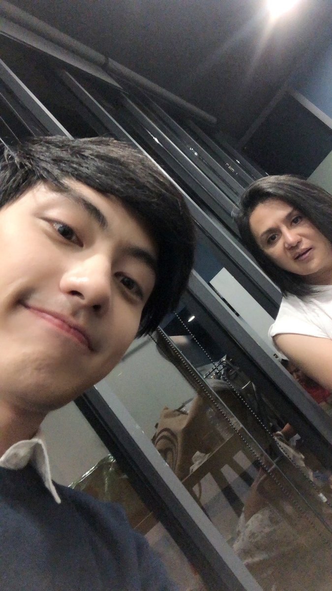 DunkPatak's tweet photo. Before dunk go to bed dunk want to thank you someone. She is My every thing and she is the BEST. She always stay beside DUNK . I ❤️ YOU P' ROSE #myMANEGER #mySTYLIST #myMAKEUP #myHAIRSTYLIST #mySISTER #myFRIEND and #myMOM  GN 🥰💤💤💤 https://t.co/vKkn6fml3p