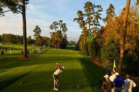 PGATUOR's tweet photo. Fall golf at Augusta National 😍 https://t.co/dF3T2eUWi2