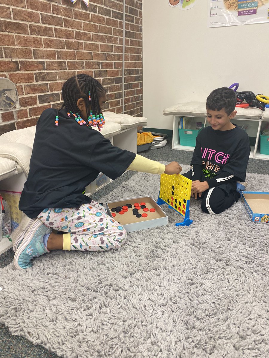 3rd graders will be participating in a “Ditch the Device” initiative for the month of November! We will be spending more time with family and friends this month and less time on our devices📱💻 <a href="/hillerwildcats/">Hiller Elementary | The Lamphere Schools</a> #wearelamphere #ditchthedevice