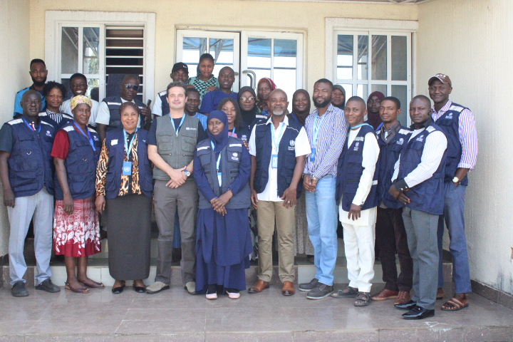 KwaraOnTop's tweet photo. Security is everyone's business, the UNDSS engaged and re-orientate the WHO Kwara field office staff and others on security awareness at the workplace, home, and the field @WHONigeria @WMulombo @Zeenahzeenat @ChimbaruAlex @CWarigon https://t.co/u4EW4fmCvv