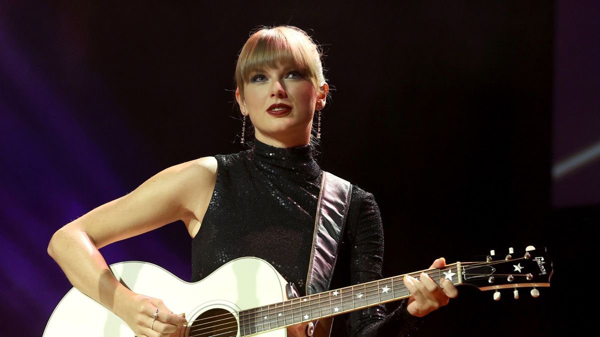 clt_updates's tweet photo. EXCLUSIVE: Taylor Swift’s Eras Tour will be skipping Bank of America Stadium because the star is concerned about safety issues raised by artificial turf. https://t.co/lbBqMkQMOj