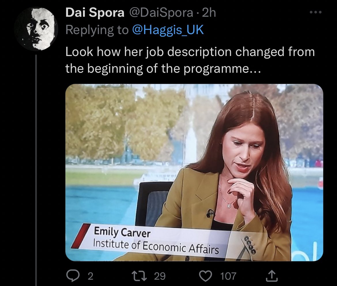 miffythegamer's tweet photo. This, spotted by @DaiSpora, is very strange. https://t.co/4rUpgwszwI