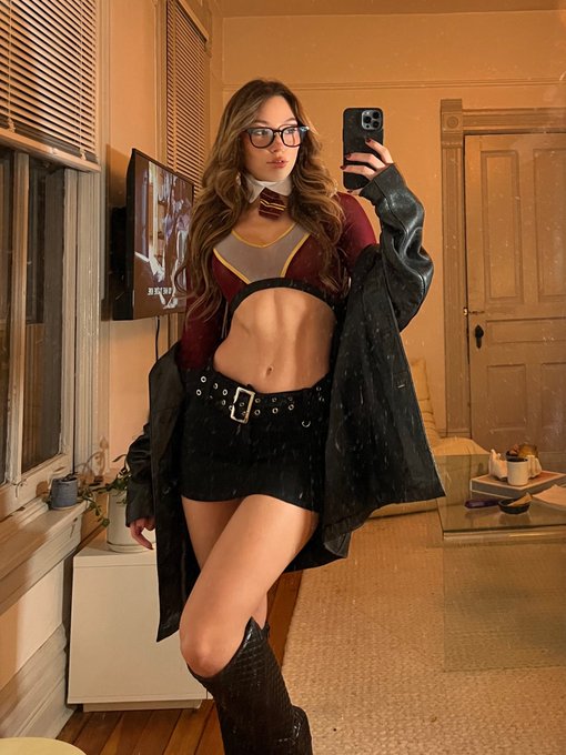 Hope your Halloween was magical 🪄 https://t.co/1wkzf8fAnN