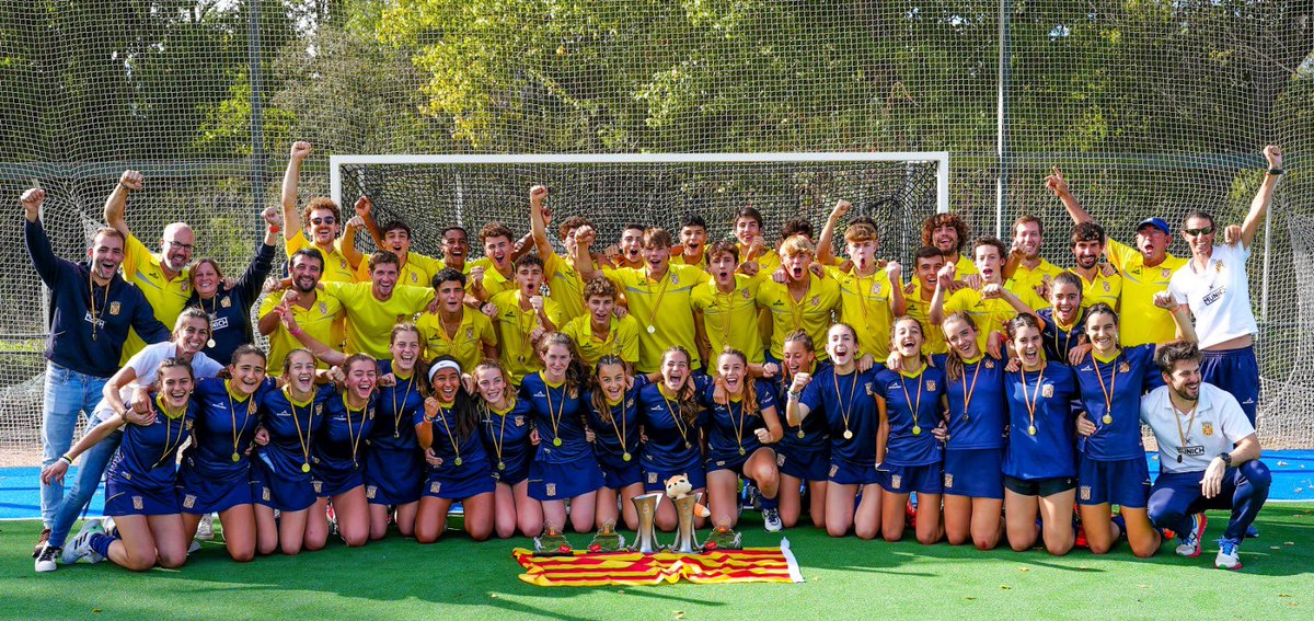 🏆Ho hem tornat a fer !

Catalunya fa el doblet als Campionats d’Espanya sub 18 ! 

#totssomhocketcatalà 

<a href="/esportcat/">Esports</a> <a href="/UFECcat/">Unió de Federacions Esportives de Catalunya</a> <a href="/rfe_hockey/">Hockey España</a>