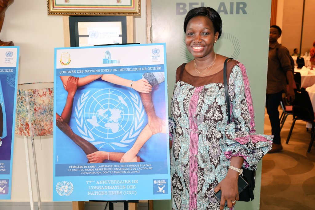 makaneraalpha1's tweet photo. Le @pvnuguinee au cœur de l'exposition photos pour célébrer les #77ans de l'#ONU 🇬🇳💪 faire parler les images 📷 c'est construire une #paix durable. @UNV_ROWCA @diengfk @OnuGuinee @saahawo @ZDjamira @Naboufall @Mounaeljaouhari @MartinVncnt @saliouthindel10 https://t.co/CFAXS3GWWc