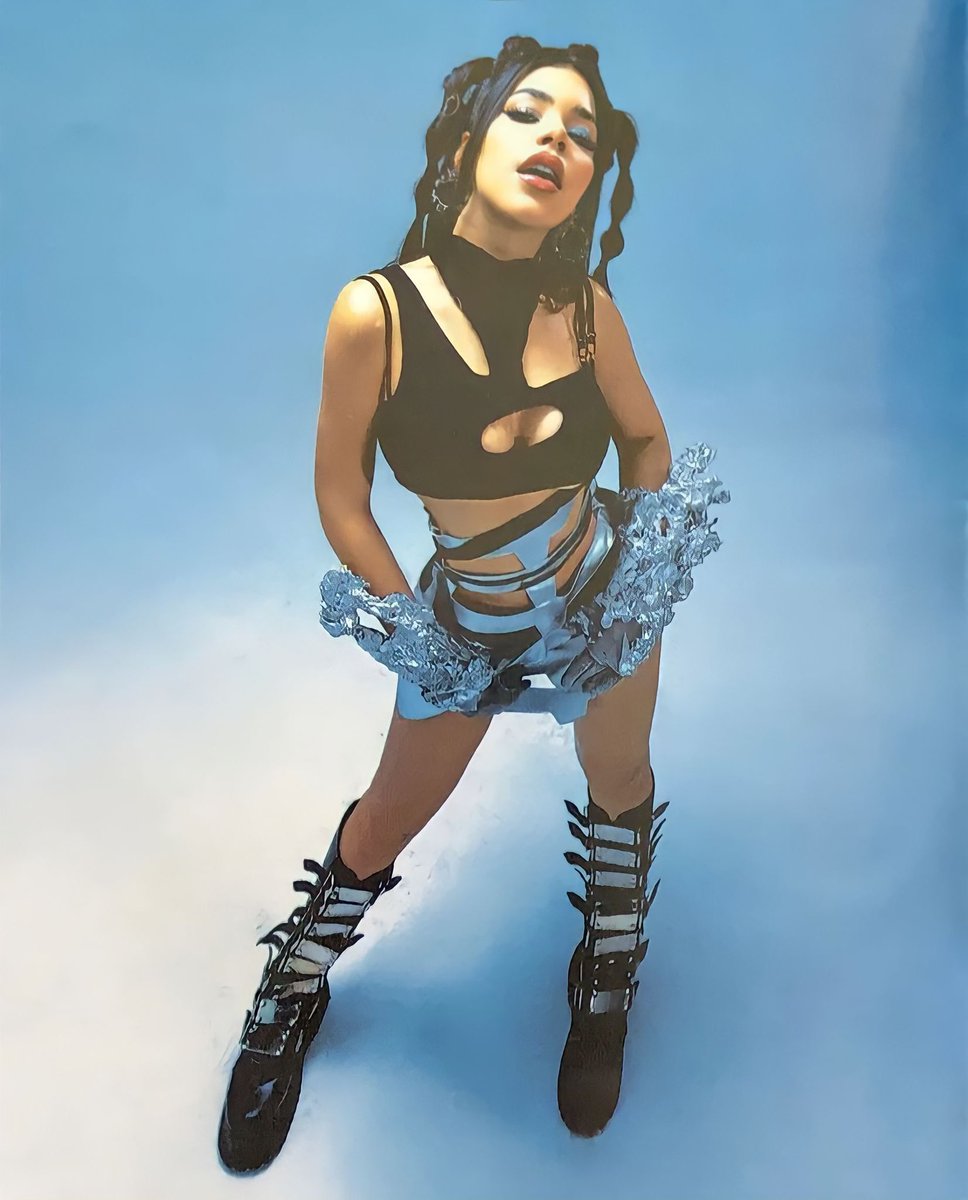 Haz escuchado el nuevo álbum “K23” de Kenia OS?

Si no lo haz escuchado ve y bendice tus oídos hermano 🙌🏻. 

Escucha las palabras de dios en Spotify, buscando “K23” y reproducelo💓

Amén Hermanos✨