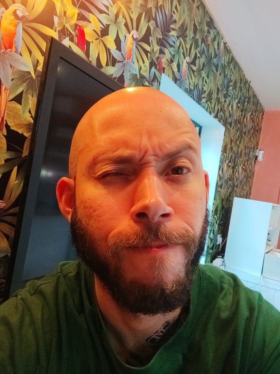 souleolima's tweet photo. Carinha pós almoço https://t.co/ZDuvuZpvXt