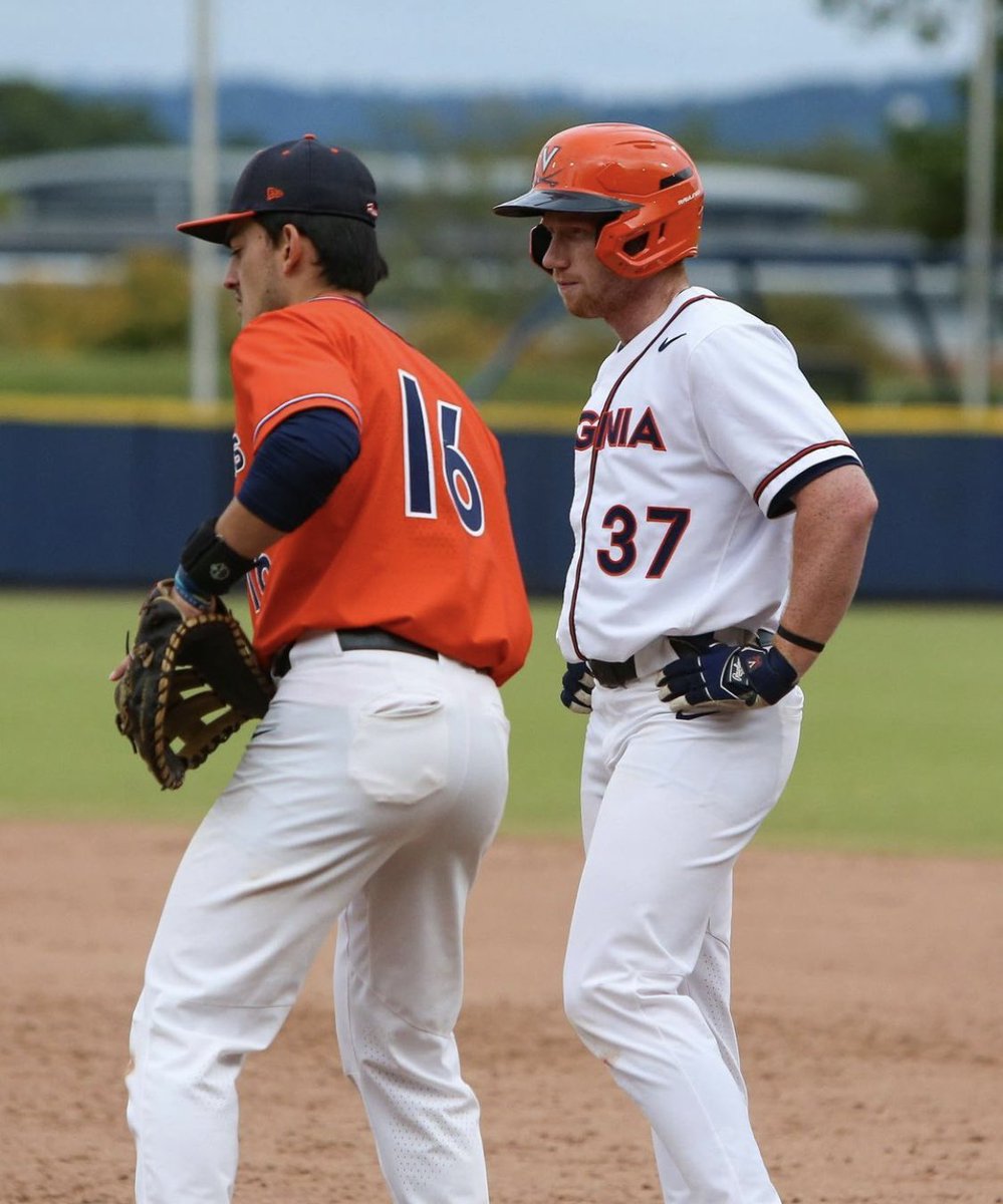 NJCollegeBSBNat's tweet photo. Quick @ACBLBaseball news - two of the 2022 stars earned their way onto 2 of the best teams in America. Hit Machine @chrisbaker_33 will be with perennial power @UVABaseball and @CarreaJoe is now with @UConnBSB after a dominant fall on the bump. Is Omaha next for both?? https://t.co/XVxc15zead