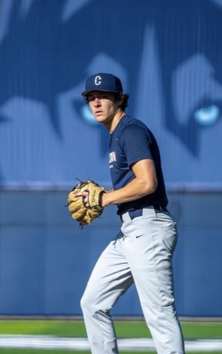 NJCollegeBSBNat's tweet photo. Quick @ACBLBaseball news - two of the 2022 stars earned their way onto 2 of the best teams in America. Hit Machine @chrisbaker_33 will be with perennial power @UVABaseball and @CarreaJoe is now with @UConnBSB after a dominant fall on the bump. Is Omaha next for both?? https://t.co/XVxc15zead