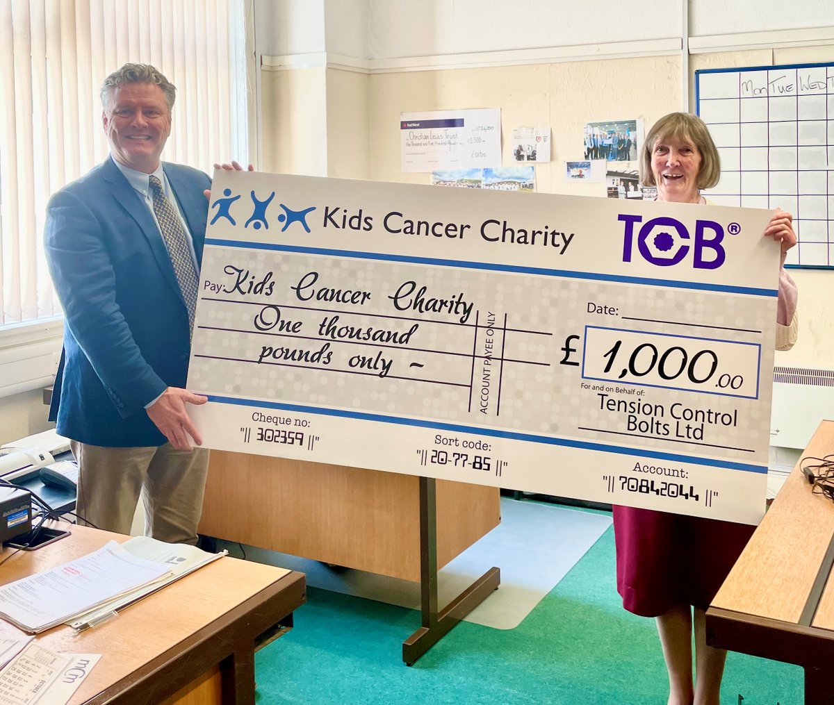 On the 25 October, Tim Stokes the Managing Director of Tension Control Bolts Ltd popped into our Appeals Office in Cardiff with this amazing donation!  Your support is much appreciated - Thank You!
Pictured:  Tim and Fay Jeans our Corporate Fundraising Officer :)