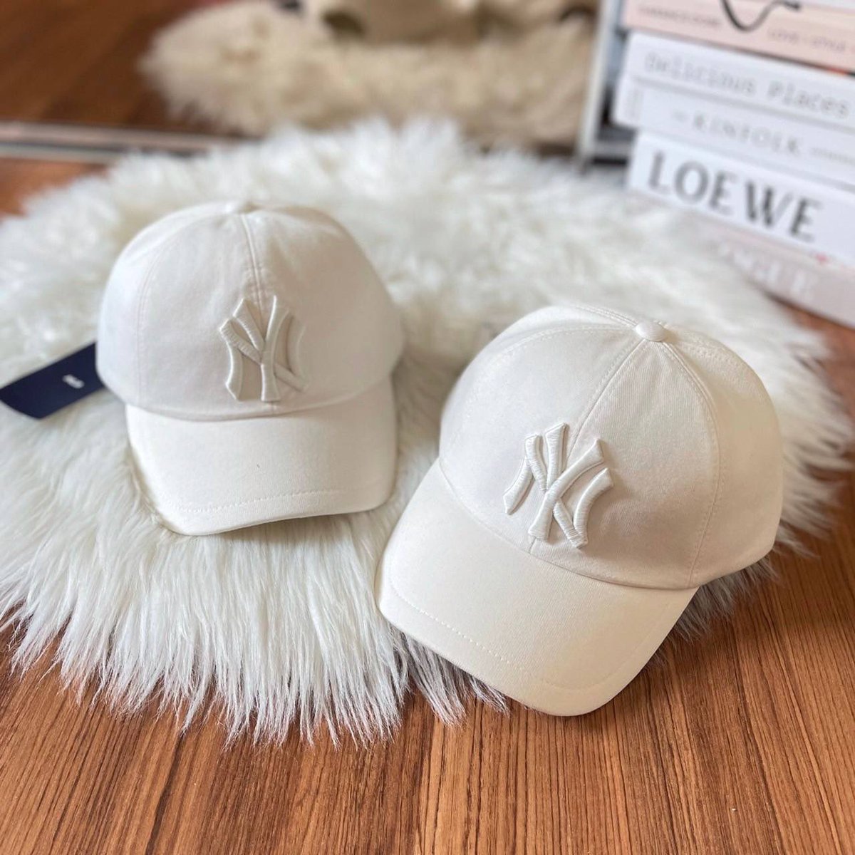 preforg7's tweet photo. หมวก MLB Jersey Ball Cap หมวก logo NY
ผ้าหนา โลโก้นูนแบบ 3D เห็นชัดกว่ารุ่นปกติ
Free size ด้านหลังหมวกมีสายปรับขนาดได้
สีดำ 🖤🖤
สีขาว ⚪️⚪️
💵 Price: 1,490฿ รวมส่ง
#mlbcap #หมวกmlb #หมวกbuckethat #พรีเกาหลี #กระเป๋าMLB #รองเท้าMLB #พรีmlbเกาหลี #ตลาดนัดบังทัน #ตลาดนัดnct https://t.co/ZbN4hNZ3Ed
