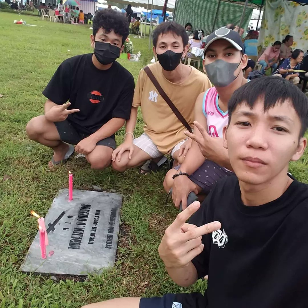 Peng7_'s tweet photo. Undas 2022 https://t.co/BvhU2Dn81E