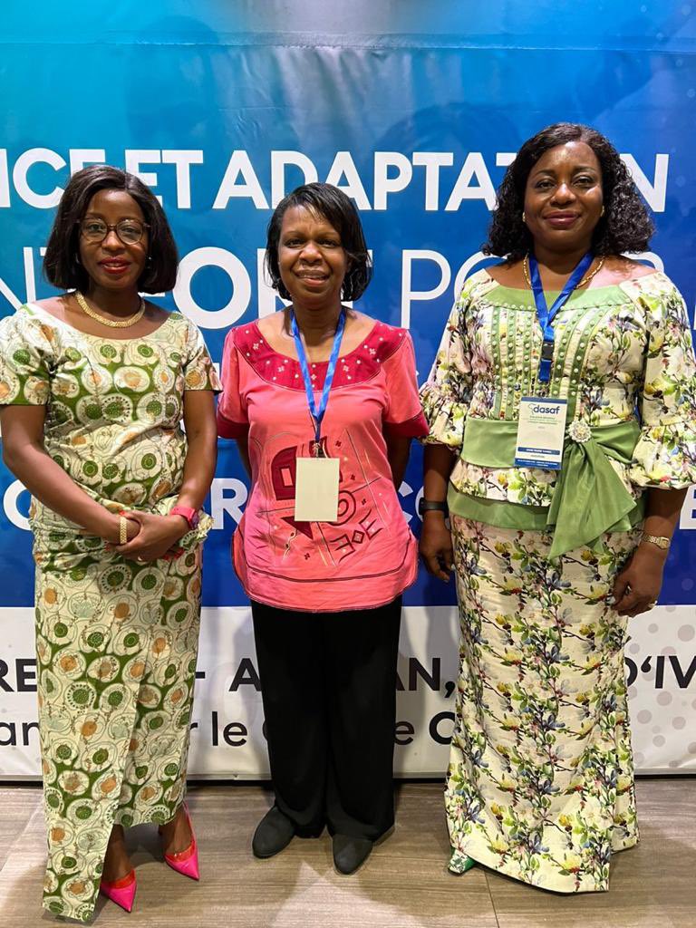 MakokiYaMwasi's tweet photo. Tenu à #Abidjan du 24 au 26/10/2022, le Dialogue sur l’Avortement Sécurisé en #Afrique Francophone #DASAF a connu la participation d’une forte délégation congolaise #RDC composée de @IpasOrg et 10 champions💪🏽 #DSSR représentant le Gouv., la Société Civile, une député et le PNSR https://t.co/dxh9M2Pv1D