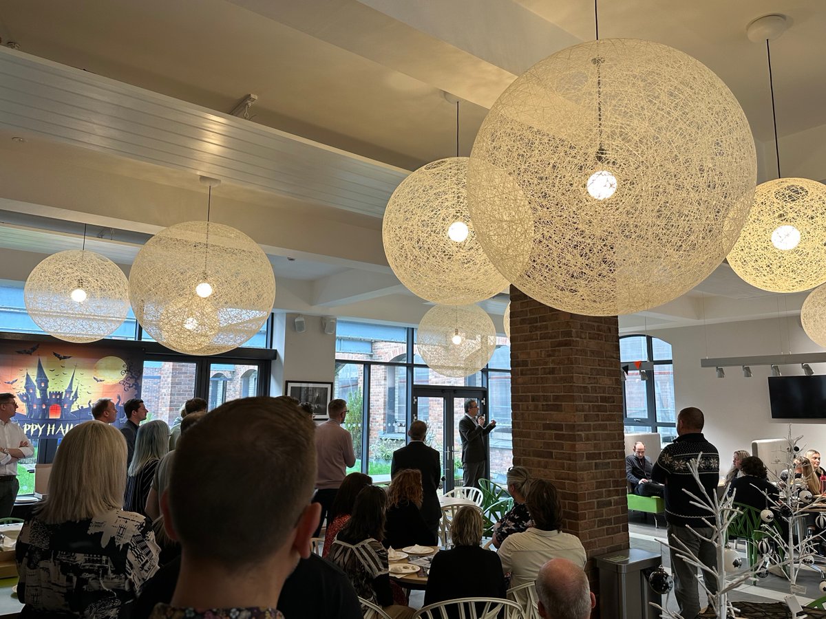 theNBS's tweet photo. Today we welcomed our new Byggfakta Group CEO, Dario Aganovic, to the Old Post Office (over a slice of pizza or two!) 🍕 
#LifeAtNBS https://t.co/jZlJLRHD9k