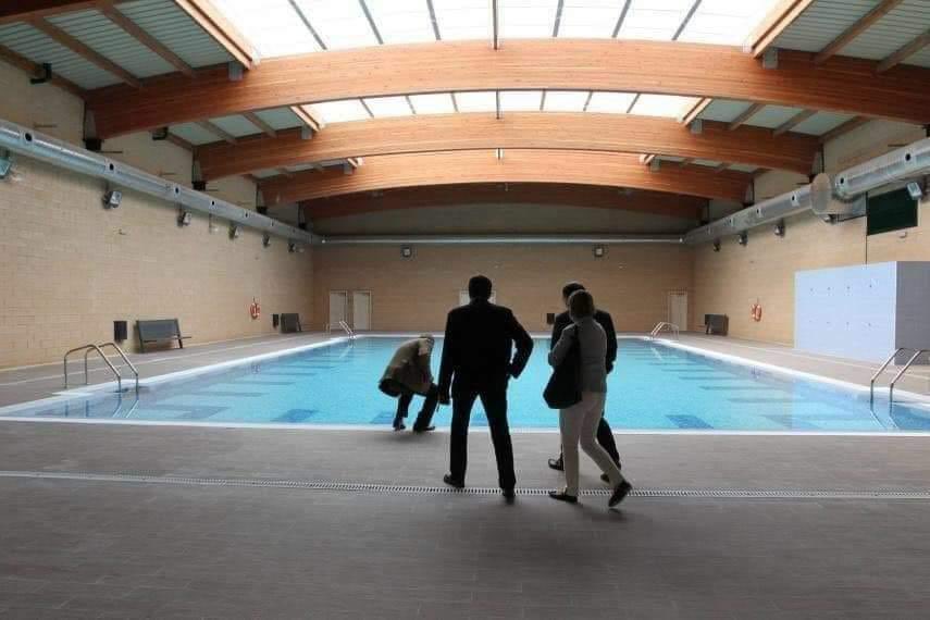 Jorgebuxade's tweet photo. Les presento el nuevo Centro Penitenciario Málaga II. 

La “política” penitenciaria de este gobierno es criminal; condenando al conjunto de los españoles, buenos, trabajadores, honrados. Desde los indultos a los golpistas y las excarcelaciones hasta las cárceles 5 estrellas. https://t.co/F9hYb721Gh