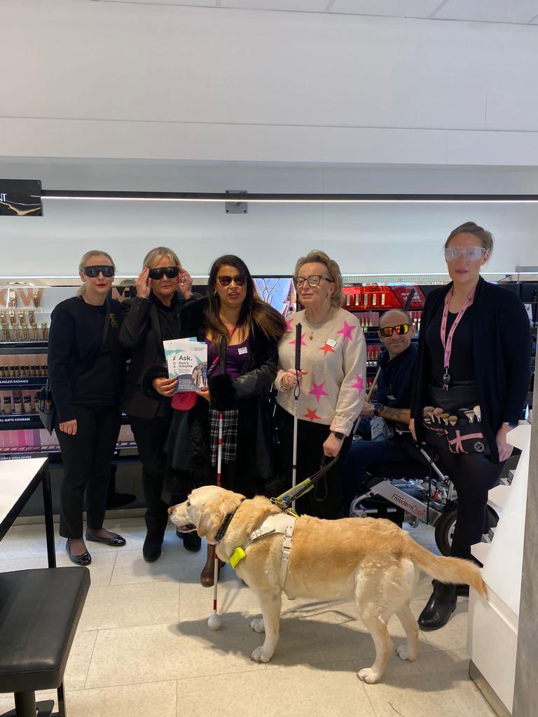 LuConnop's tweet photo. West Midlands @SLCouncils have spent the day at @mymerryhill engaging with retailers raising awareness of the #PurplePound and how they can make their stores more accessible for blind and partially sighted shoppers. #PurpleTuesday #VIPShopping #Inclusion https://t.co/C8m7OsbV1G