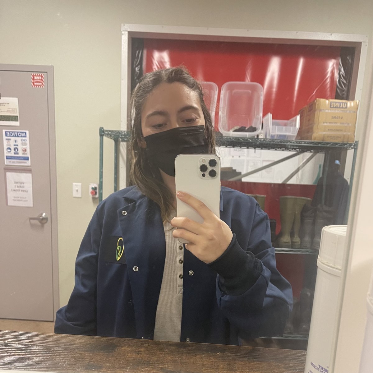 BoweryFarmUnion's tweet photo. After nearly a year of working on Bowery Farms' Research &amp; Development team, Brittani left her job three months ago. 
You can read her story about what happened when she and her coworkers asked for raises and why she believes Bowery workers need a union below. https://t.co/5I2BS60qGk