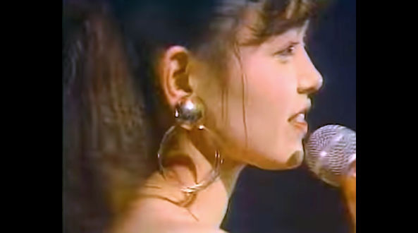 Maps415lapsM's tweet photo. #NowPlaying
中村由真「SWEET DESTINY」
‣8thシングル、1988.11.2リリース🎉
‣作詞:吉元由美/作曲:林哲司/編曲:船山基紀
#中村由真
#SWEETDESTINY
#1988年11月2日💐 #発売34周年🎊
〈テレビ東京「週刊歌謡マガジン」🎤〉 https://t.co/8HyFd6BZ9R