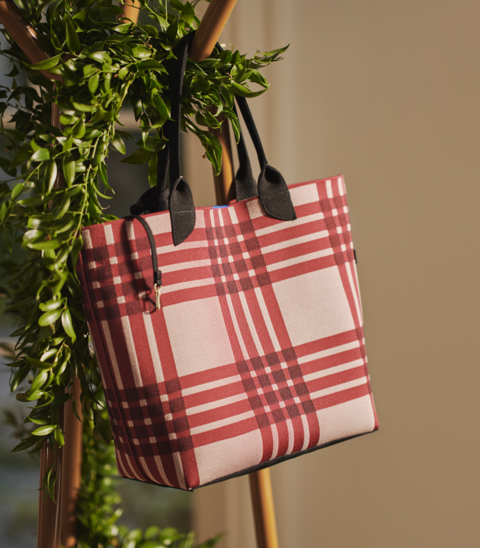 Plaid inside and out? Yep, The Reversible Lightweight Tote is here in two new festive patterns. rothys.co/ShopNew