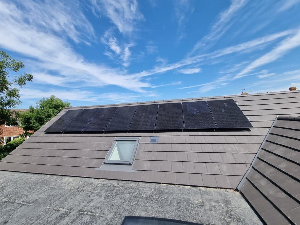 EV Future Solutions tweet media