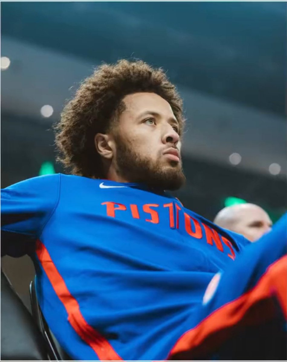 MotorCityBanter's tweet photo. Cade Cunningham’s last 4 games:

26 Points | 8 Rebounds | 6 Assists
35 Points | 9 Rebounds | 8 Assists
23 Points | 10 Rebounds | 9 Assists
27 Points | 6 Rebounds | 7 Assists

Putting the league on NOTICE 🔥 https://t.co/6j7bcryvIU