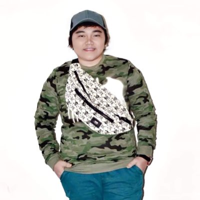 CM_0250's tweet photo. #NewProfilePic https://t.co/r1BHIGvYSX