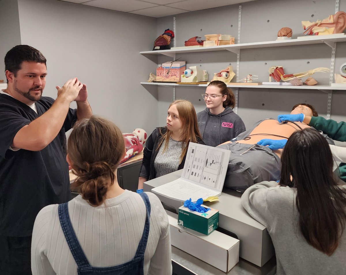 Derby Public Schools (@derbyschoolsks) on Twitter photo Biomedical Innovations students from Derby High School had a Spooky visit on Halloween to the College of Health Professions at WSU. They got to see HARVEY - the cardiopulmonary simulator that allowed them to hear the breath and heart sounds of various diseases.
<a href="/DHS_Panthers/">Derby High School - Derby Public Schools</a> Biomedical Innovations students from Derby High School had a Spooky visit on Halloween to the College of Health Professions at WSU. They got to see HARVEY - the cardiopulmonary simulator that allowed them to hear the breath and heart sounds of various diseases.
<a href="/DHS_Panthers/">Derby High School - Derby Public Schools</a>
