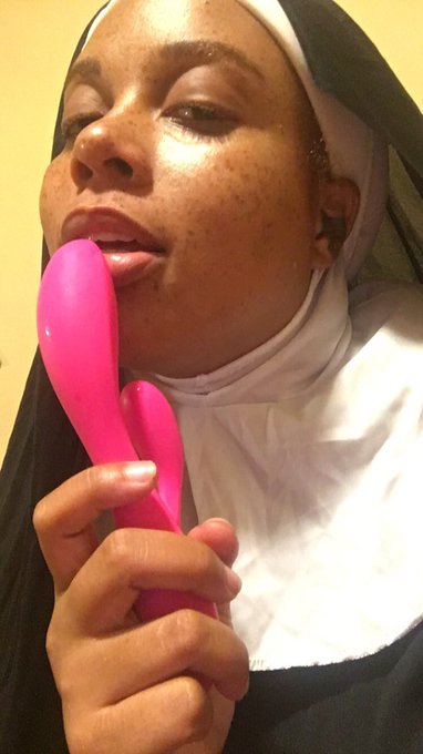 Check out my new content up on my onlyfans #HappyHalloween #nun #sexynun   https://t.co/oxrOgdXvdB https://t<a href="/tag/happyhalloween"class="tags">#HappyHalloween</a><a href="/tag/nun"class="tags"><span>#nun</span></a><a href="/tag/sexynun"class="tags"><span>#sexynun</span></a>