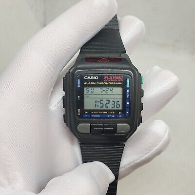 robtilian's tweet photo. @ilovenostalgia I had this remote control watch in 94. It was fun turning on and off TVs in High school and the teacher thinking the tv was possessed. https://t.co/CelWyTRdZr