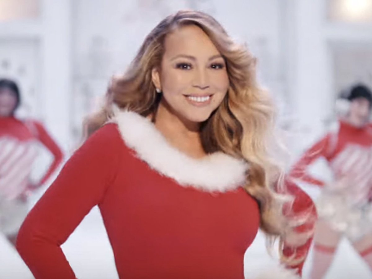 mixhers_'s tweet photo. happy Mariah Carey season to all who celebrate! <3 https://t.co/Jqw8DCUp4f