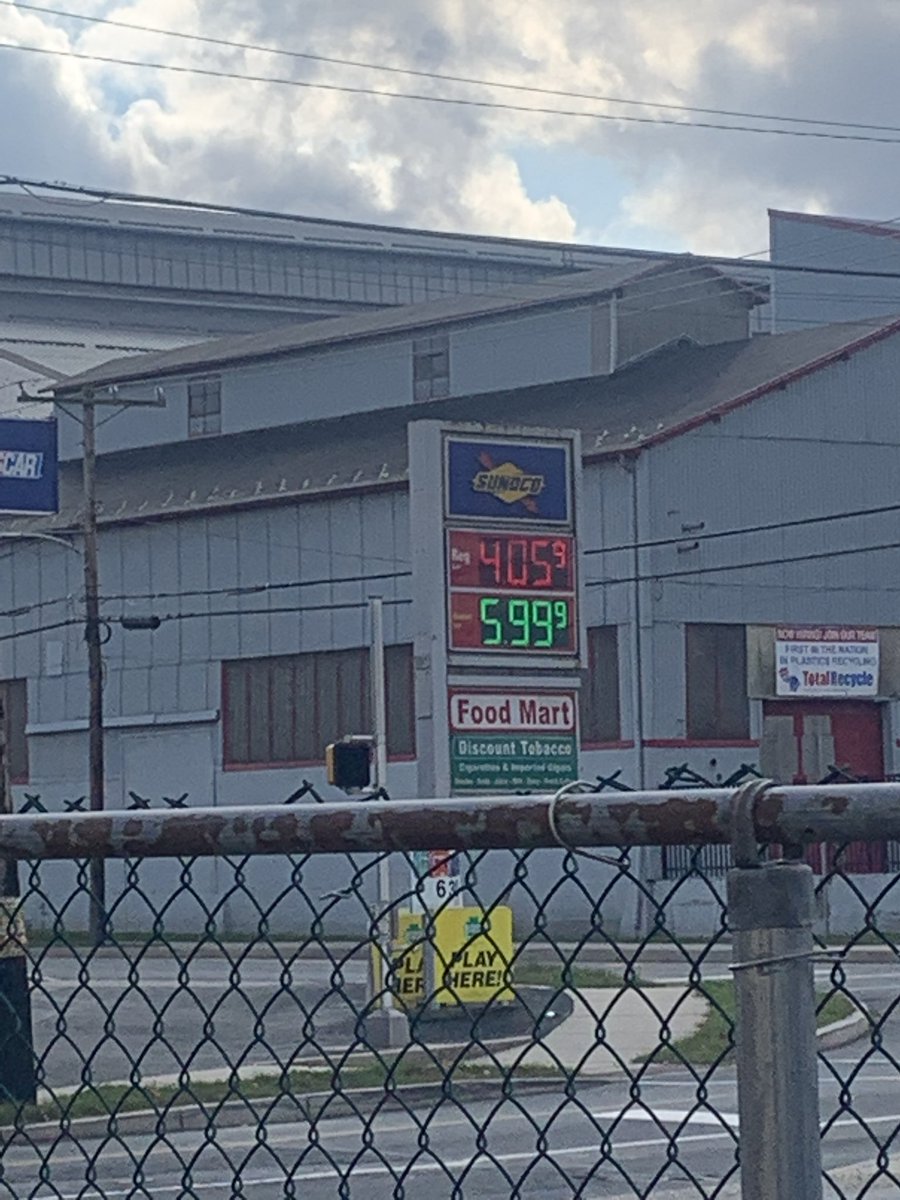 PhilaFreedomGuy's tweet photo. #WhereIsGUY. Greetings from Birdsboro. @RepHoulahan, Folks here have a message. The number one issue is gas prices & #inflation. The answer is American oil & gas—not windmills and #IRS agents. Glad we could be of service. 😉 https://t.co/ZcTwjrZV17
