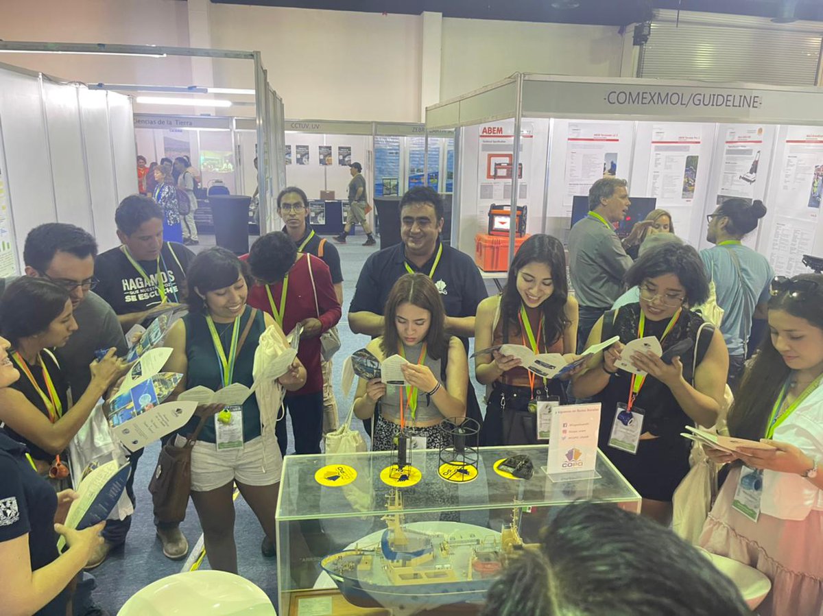 COPO_UNAM's tweet photo. ¡Estamos en la #RAUGM! 

Visítanos en nuestro stand y conoce más sobre los buques de la UNAM. 

¡Te esperamos!😃 https://t.co/2FxuEkZyPU