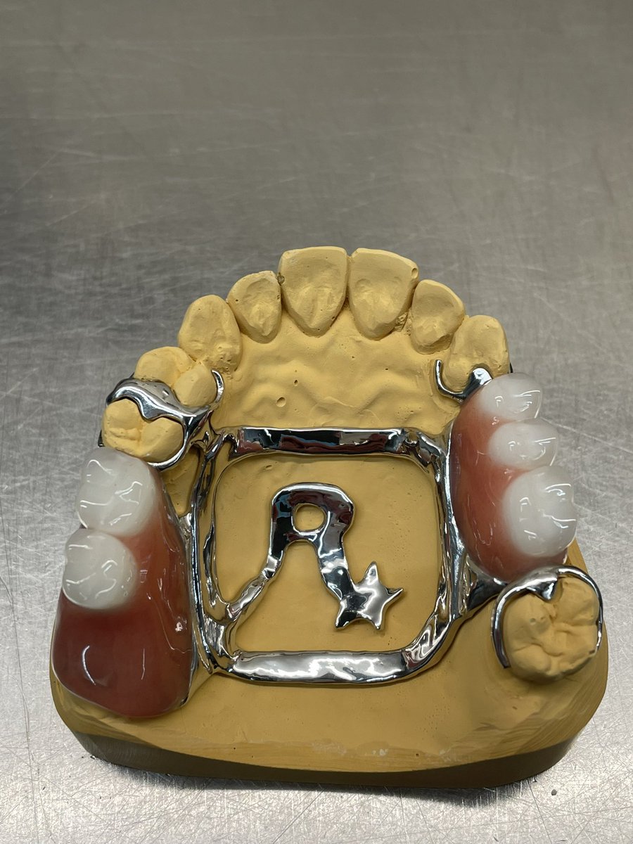 3mpireTimes's tweet photo. I made something. Would you wear it ? 🦷😆

 #fanart #dentures #justforfun #dentaltechnician #RockstarGames @RockstarGames https://t.co/NJvLN3Voz6