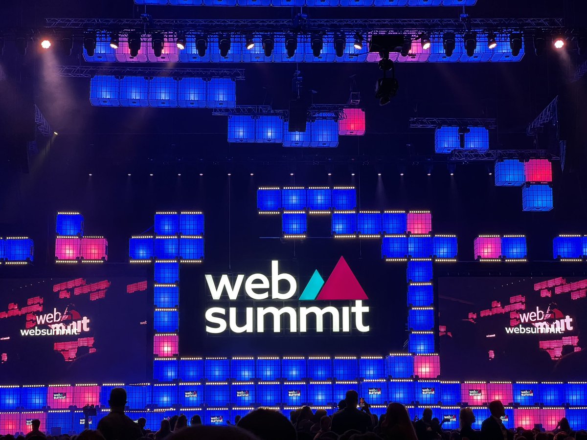 M4rk0it's tweet photo. Time has come… Let the #WebSummit2022 begins! https://t.co/4KsUikri6Y