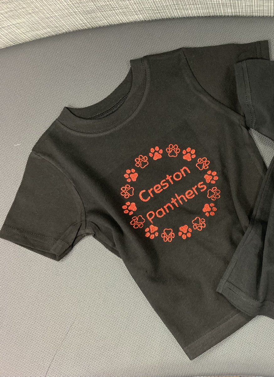 The Crossing Store tweet media
